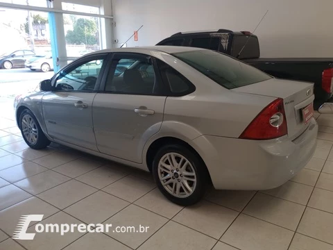 FOCUS 2.0 GLX Sedan 16V