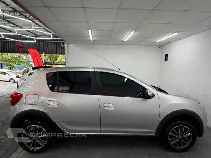 SANDERO Intense Flex 1.6 16V 5p Aut.