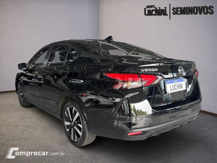 VERSA 1.6 16V FLEX EXCLUSIVE XTRONIC