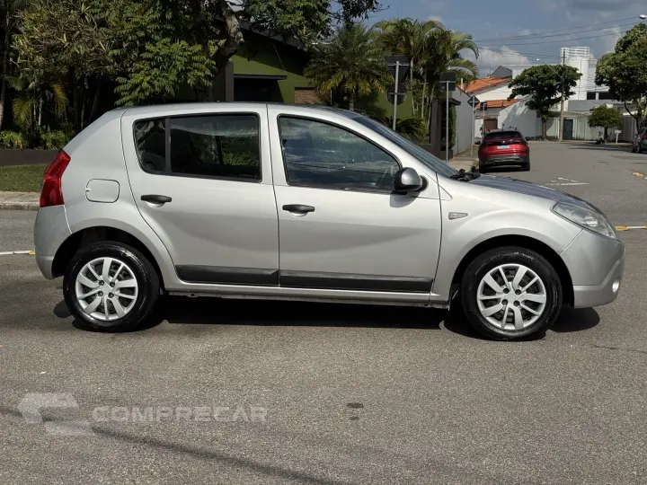 SANDERO 1.6 Expression 8V Hi-torque