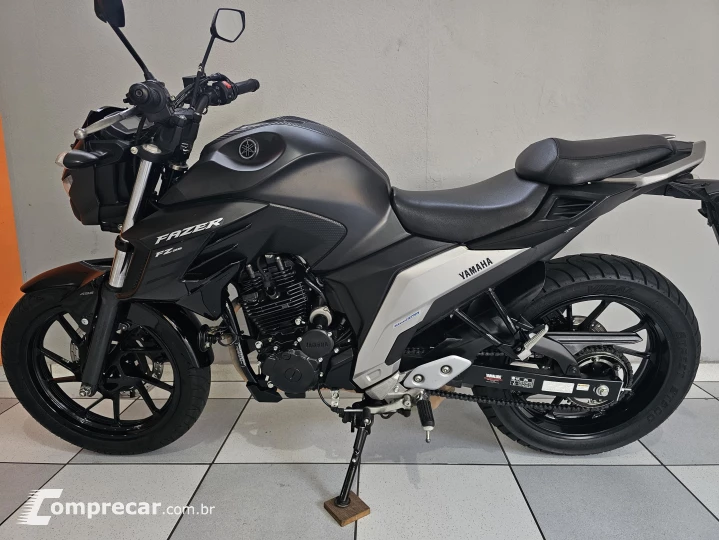 FZ25 FAZER
