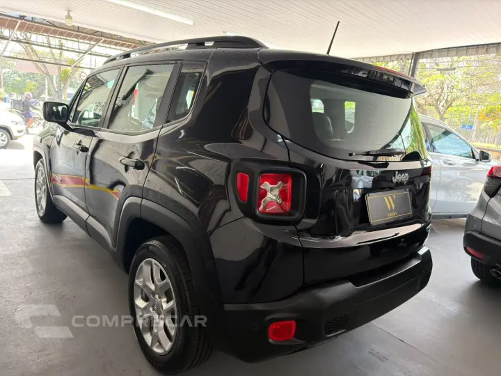 RENEGADE 1.8 16V Longitude