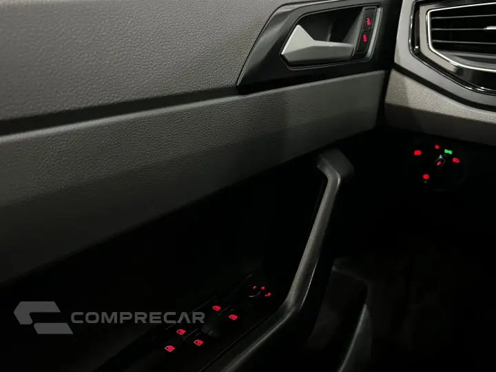 POLO 1.0 200 TSI COMFORTLINE AUTOMÁTICO