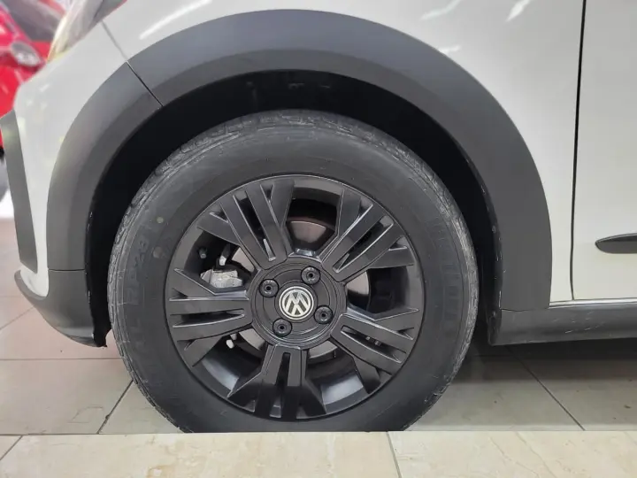 up! cross 1.0 TSI Total Flex 12V 5p