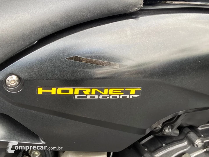 CB 600F HORNET
