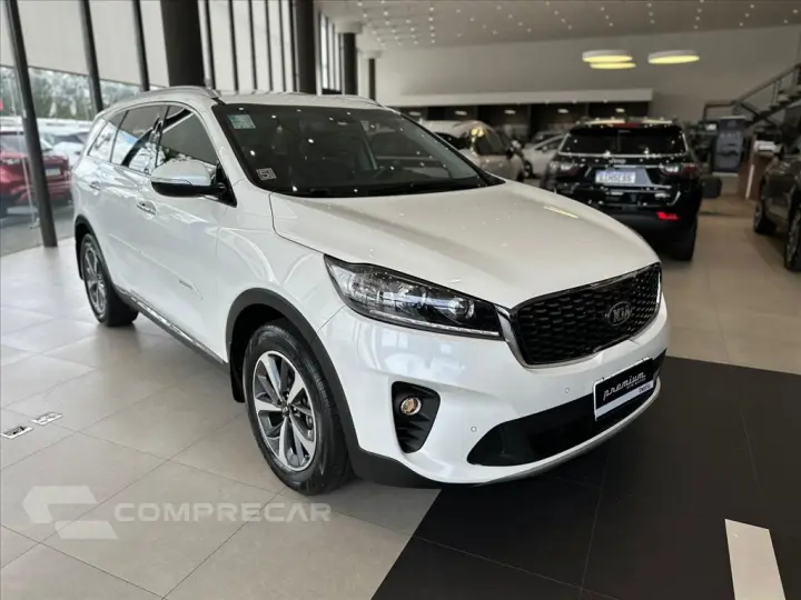 SORENTO 2.4 16V GASOLINA EX 7L AUTOMÁTICO