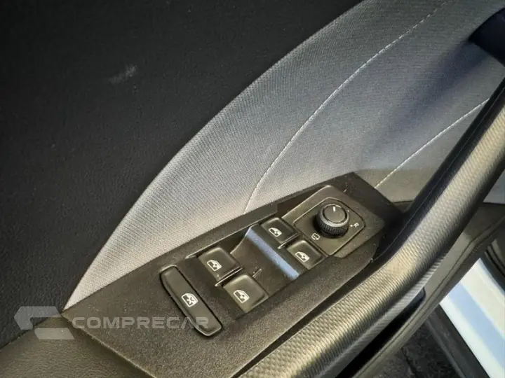 T CROSS COMFORTLINE TSI AT