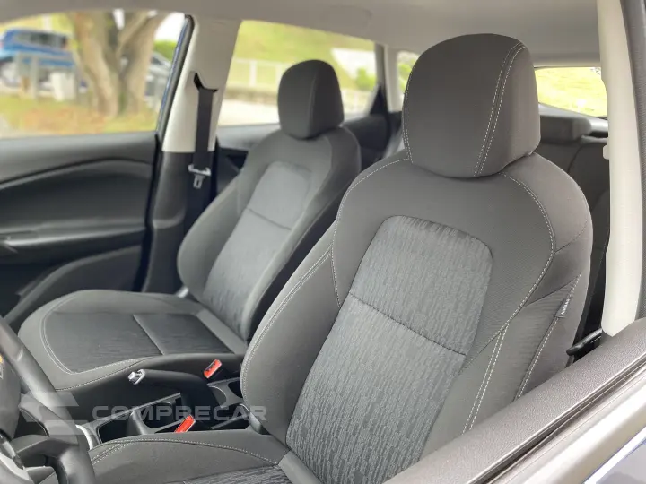 TRACKER 1.0 TURBO FLEX AUTOMÁTICO