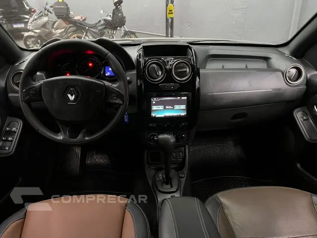 DUSTER - 2.0 DYNAMIQUE 4X2 16V 4P AUTOMÁTICO