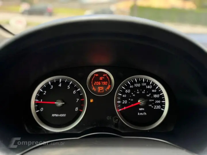 Sentra 2.0/ 2.0 Flex Fuel 16V Aut.