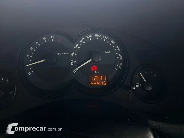 CLASSIC - 1.0 MPFI LS 8V 4P MANUAL
