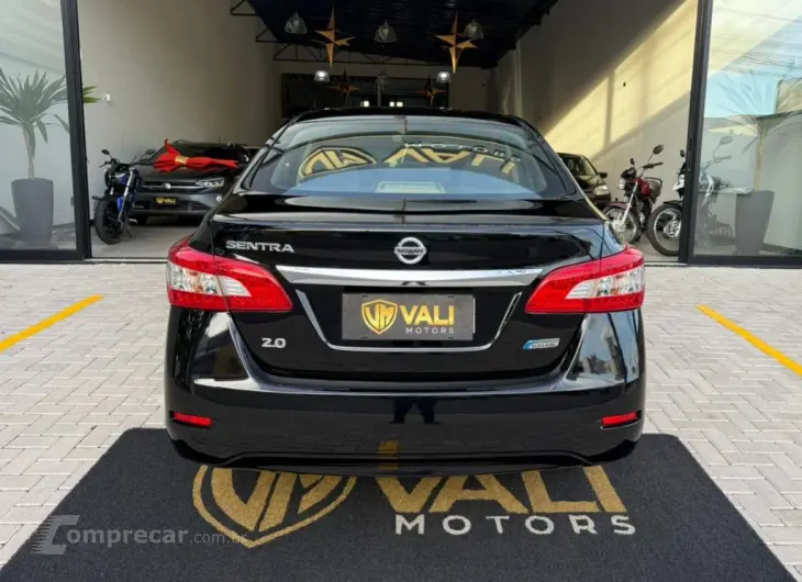 Sentra S 2.0/ 2.0 Flex Fuel 16V Mec.