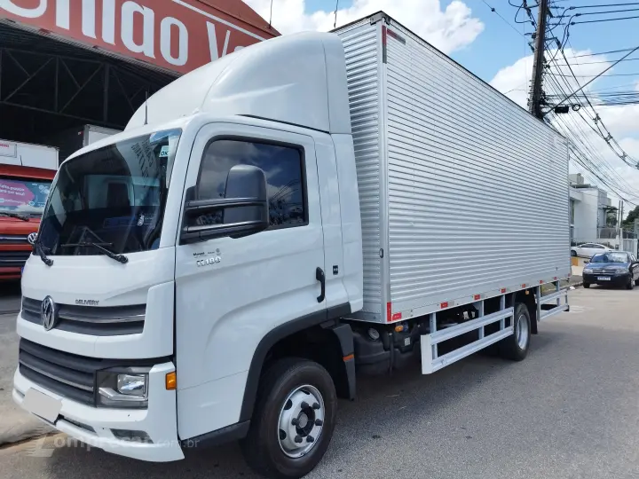 Delivery 11.180 Prime + Baú