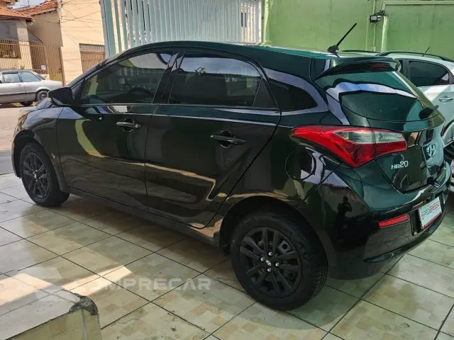 HB20 - 1.6 COMFORT PLUS 16V 4P AUTOMÁTICO