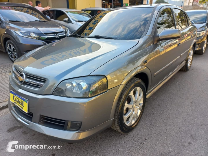 ASTRA 2.0 MPFI Advantage 8V