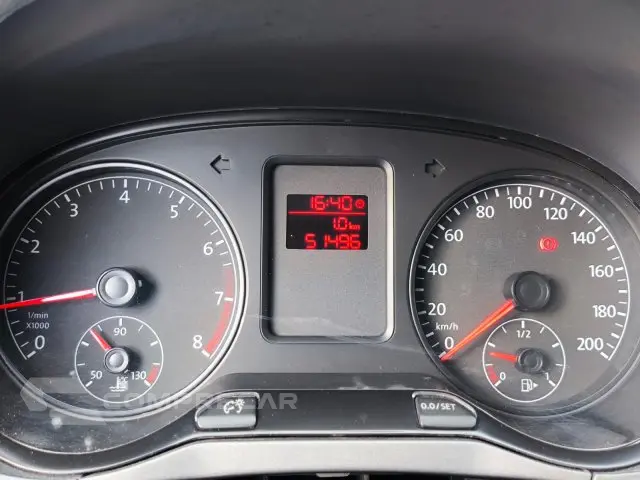 FOX - 1.0 MI 8V 4P MANUAL