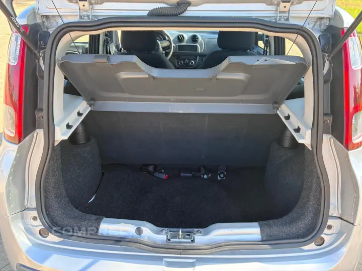 UNO 1.0 EVO Vivace 8V