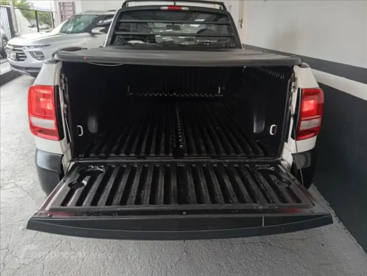 SAVEIRO 1.6 MSI Robust CS 8V