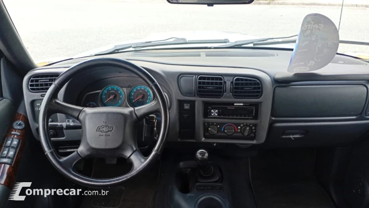 S10 2.4 MPFI Executive 4X2 CD 8V