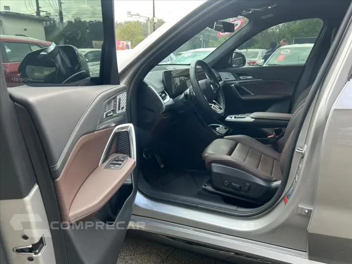 X1 2.0 16V TURBO GASOLINA SDRIVE20I M SPORT STEPT