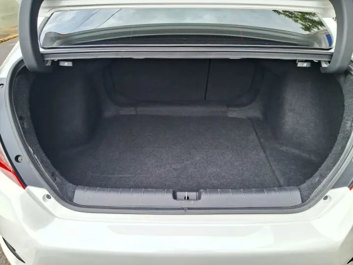 Civic 2.0 16V 4P EX FLEX  AUTOMÁTICO CVT