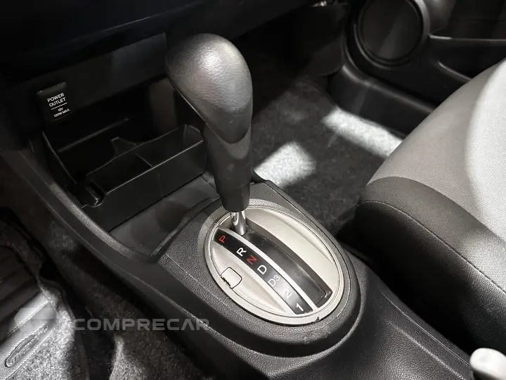 FIT 1.4 CX 16V FLEX 4P AUTOMÁTICO