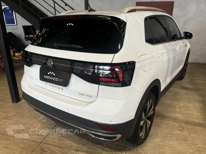 T-Cross 1.4 4P 250 TSI FLEX HIGHLINE AUTOMÁTICO