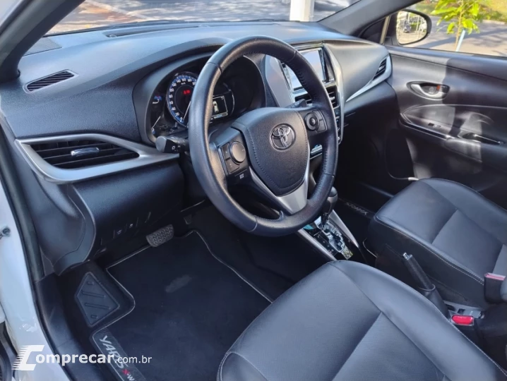 YARIS 1.5 16V X WAY Connect