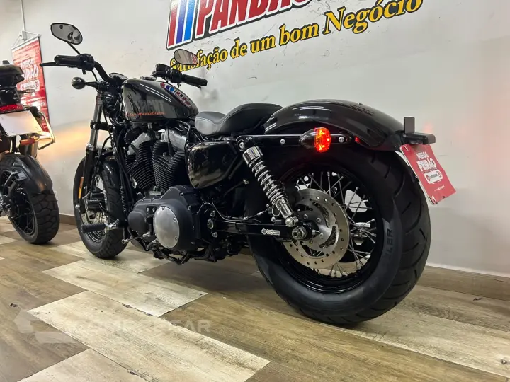 XL 1200 X