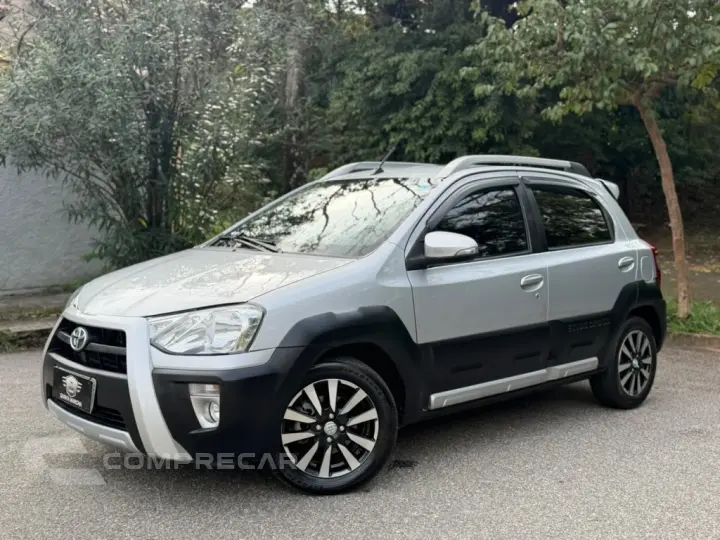 ETIOS 1.5 XS 16V FLEX 4P AUTOMÁTICO