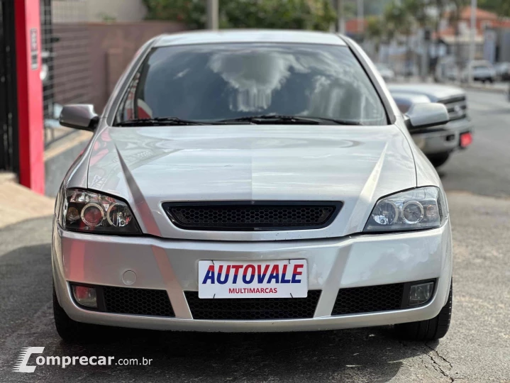 ASTRA 2.0 MPFI COMFORT SEDAN 8V FLEX 4P MANUAL