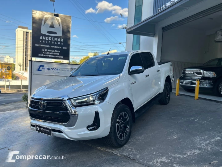 Hilux 2.8 D-4D Turbo Diesel Cd Srx 4X4 Automático