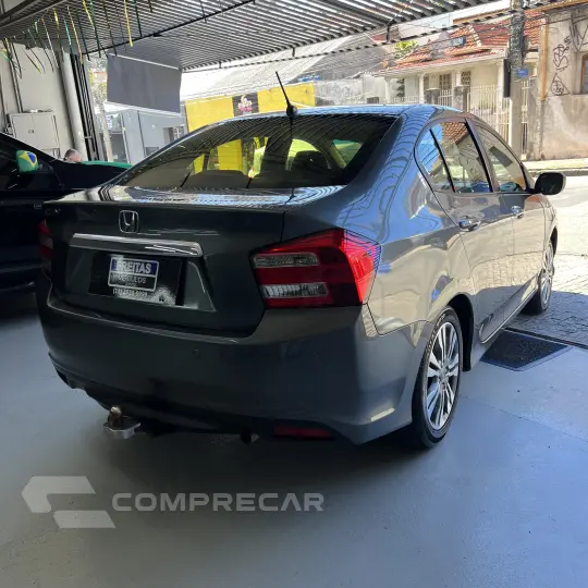 CITY Sedan LX 1.5 Flex 16V 4p Aut.