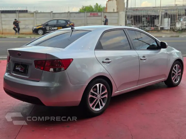 Cerato 1.6 16V Aut.