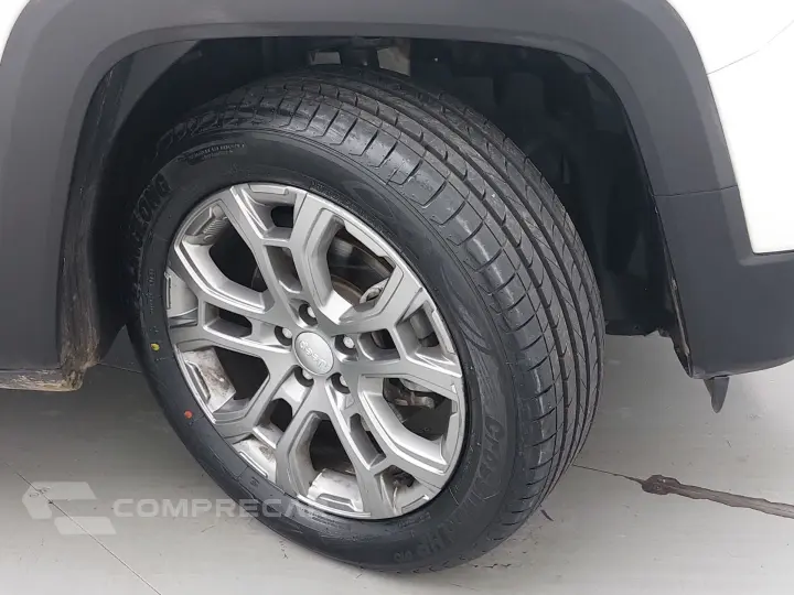 RENEGADE 1.3 T270 TURBO FLEX LONGITUDE AT6