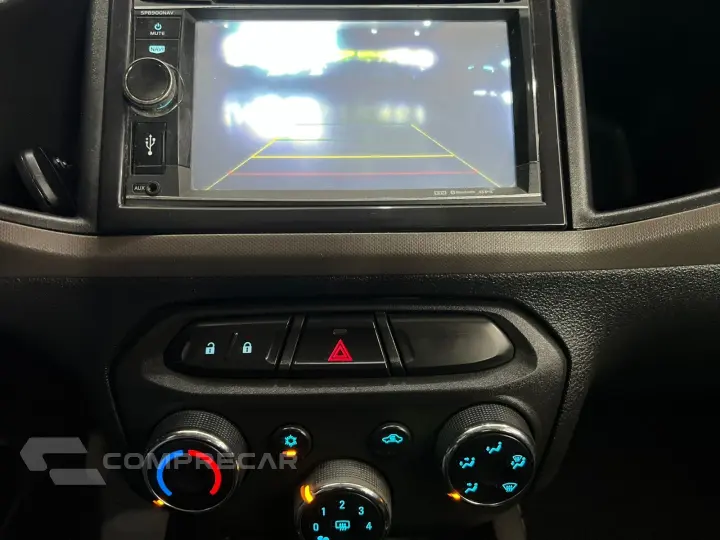 PRISMA 1.0 MPFI LT 8V FLEX 4P MANUAL