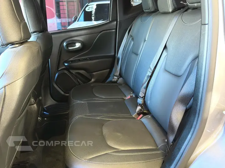 RENEGADE 1.3 T270 TURBO FLEX LONGITUDE AT6