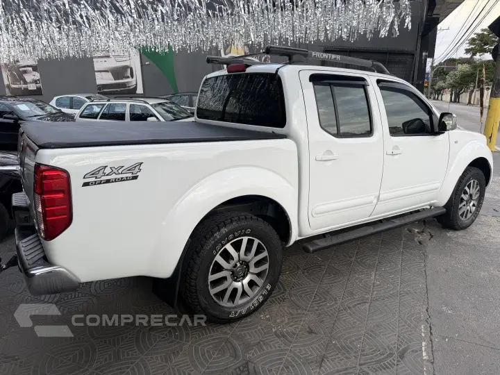 FRONTIER 2.5 PLATINUM 4X4 CD TURBO ELETRONIC DIESEL 4P AUTOM