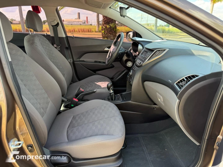 HB20S 1.6 Comfort Plus 16V
