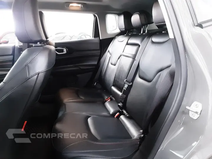 COMPASS 2.0 TD350 TURBO DIESEL TRAILHAWK AT9