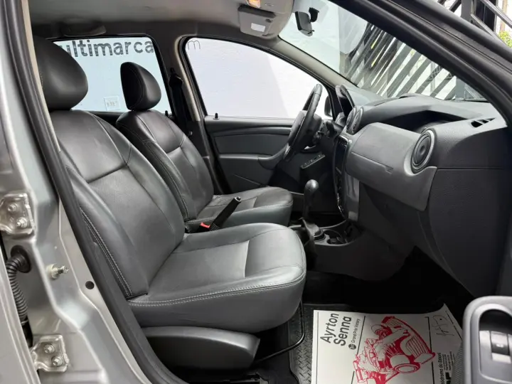 DUSTER 2.0 Tech Road II 4X2 16V