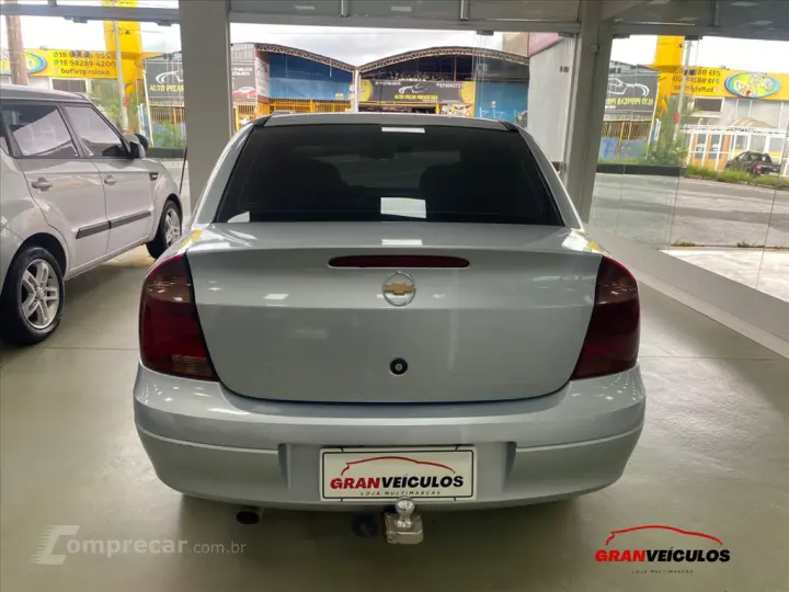CORSA 1.4 MPFI PREMIUM SEDAN 8V FLEX 4P MANUAL