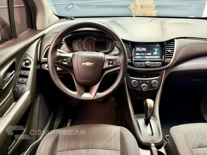 TRACKER 1.4 16V Turbo LT