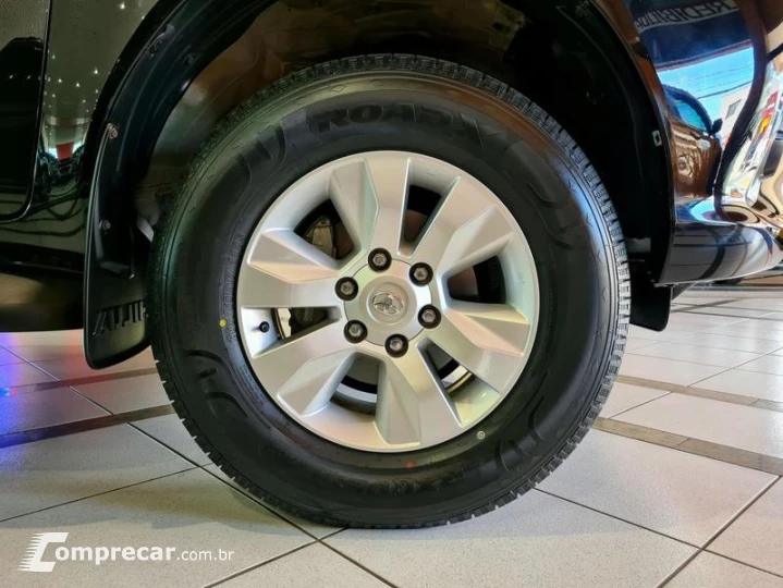 HILUX 2.7 VVT-I FLEX CD SRV 4X2 AUTOMÁTICO