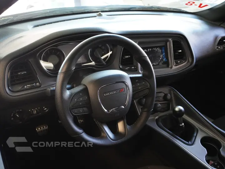 CHALLENGER 5.7 V8 HEMI GASOLINA R/T TORQUEFLITE