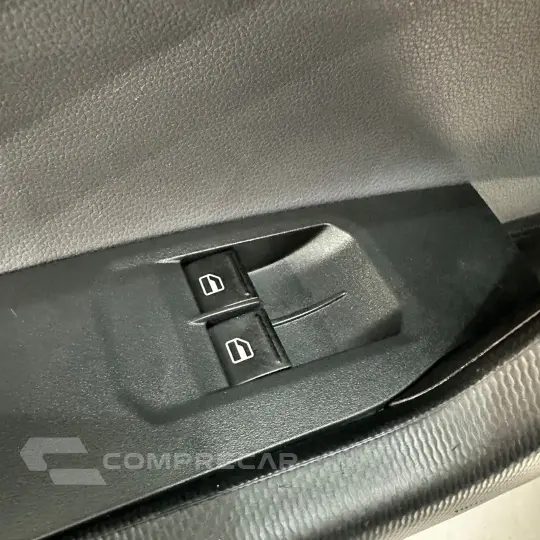 Polo Track 1.0 Flex 12V 5p