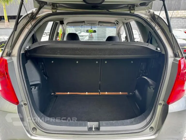 FIT 1.4 LX 16V FLEX 4P AUTOMÁTICO