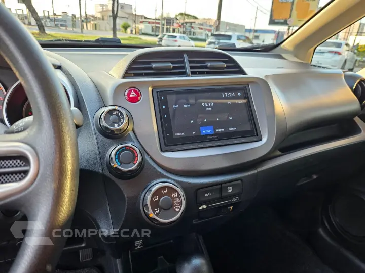 FIT 1.4 CX 16V FLEX 4P AUTOMÁTICO