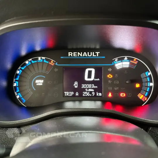 Kwid KWID Intense 1.0 Flex 12V 5p Mec.