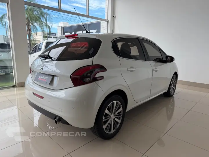 208 Griffe 1.6 Flex 16V 5p Aut.